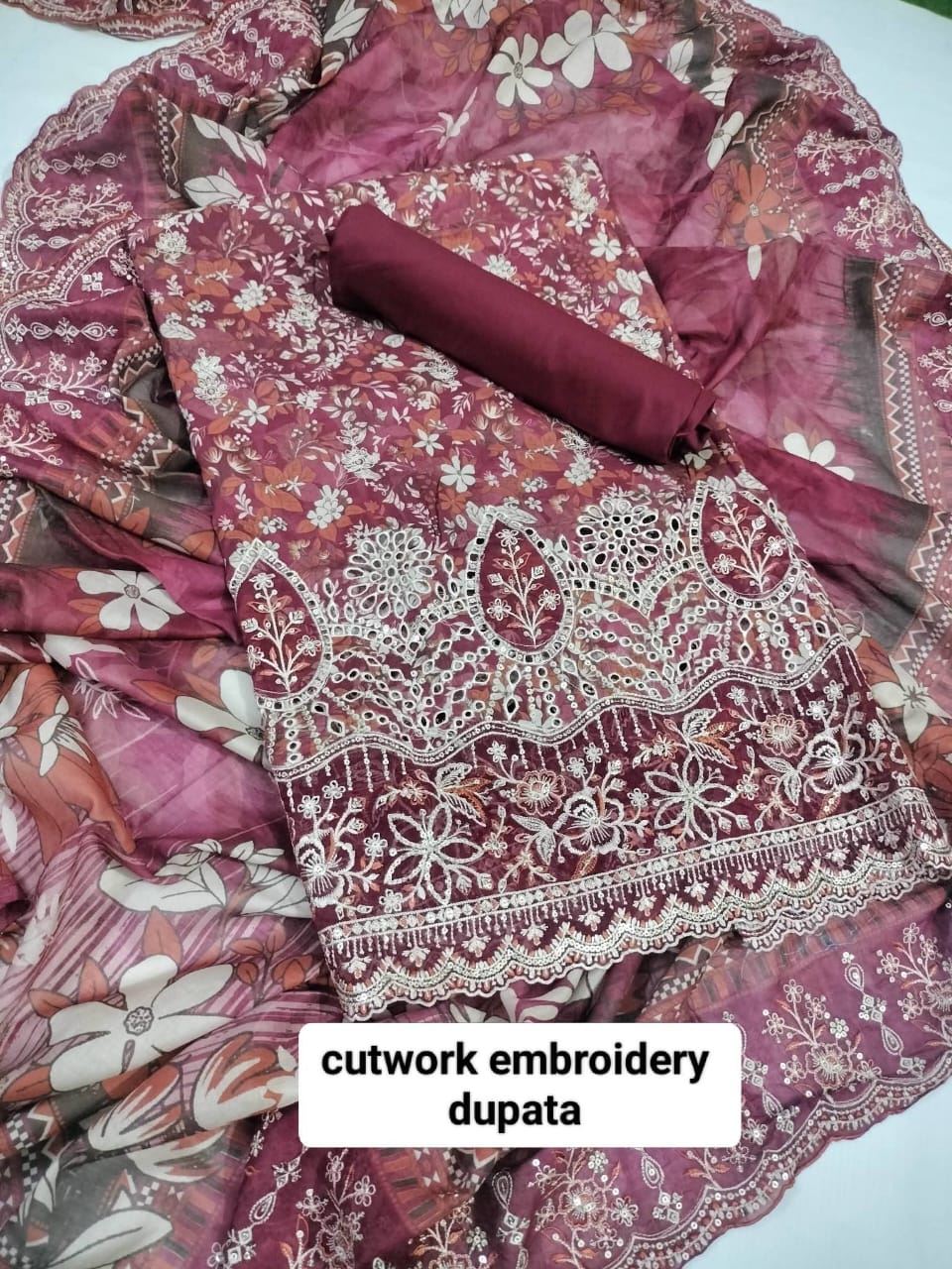 Bin Saeed Cut Work Lawn Unstitched 3 Piece Suit