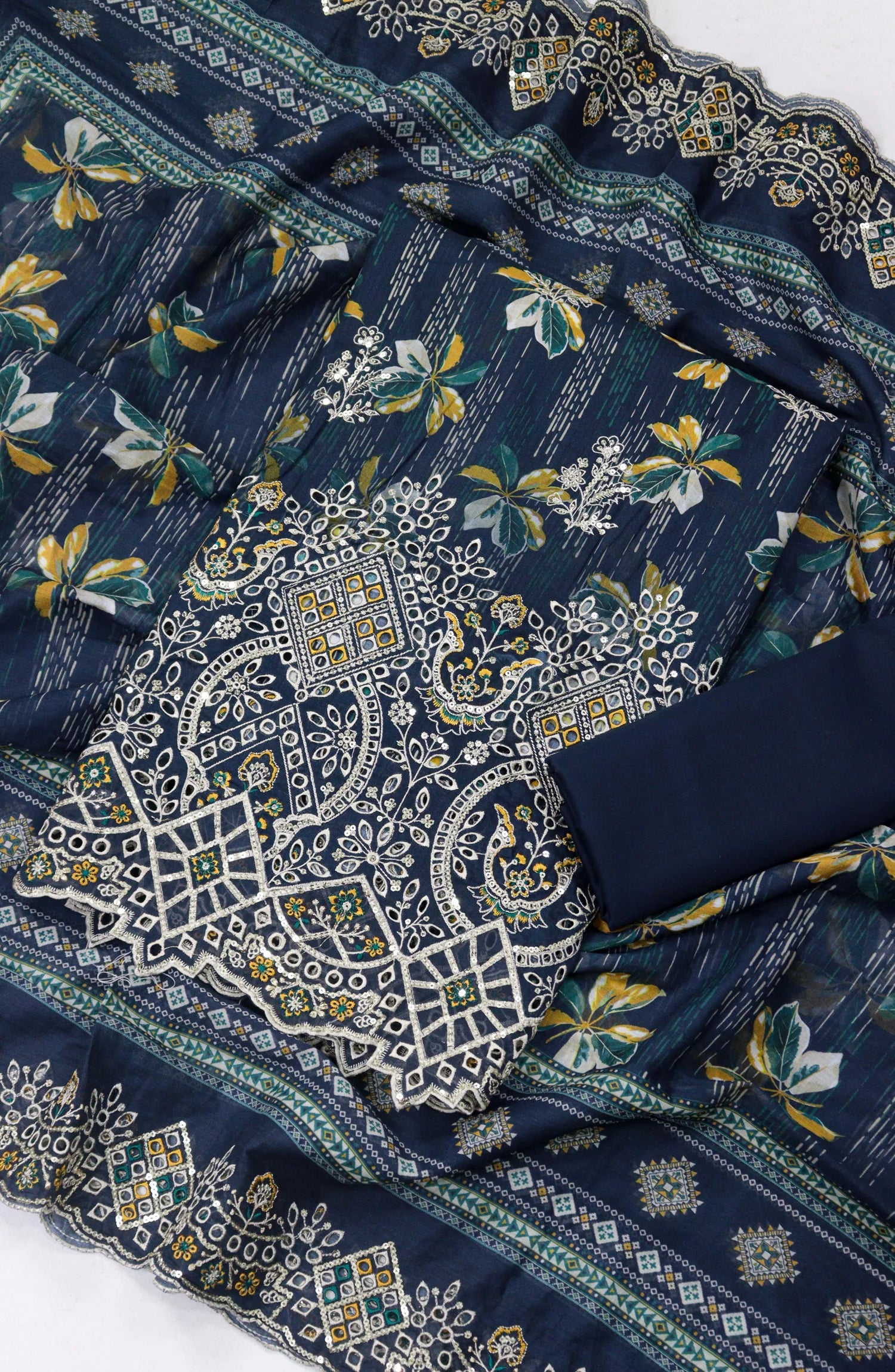 Bin Saeed Embroidered Lawn Unstitched 3 Piece Suit