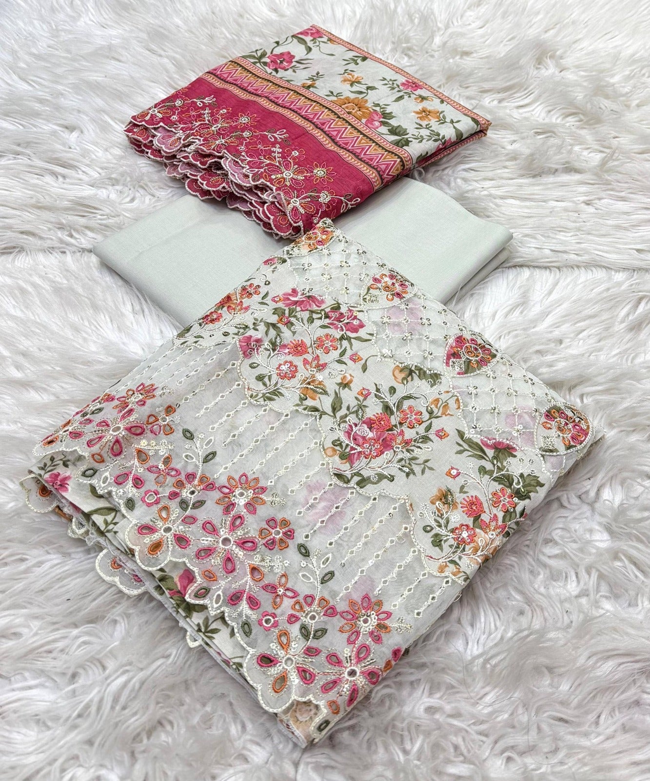 Bin Saeed Embroidered Lawn Unstitched 3 Piece Suit