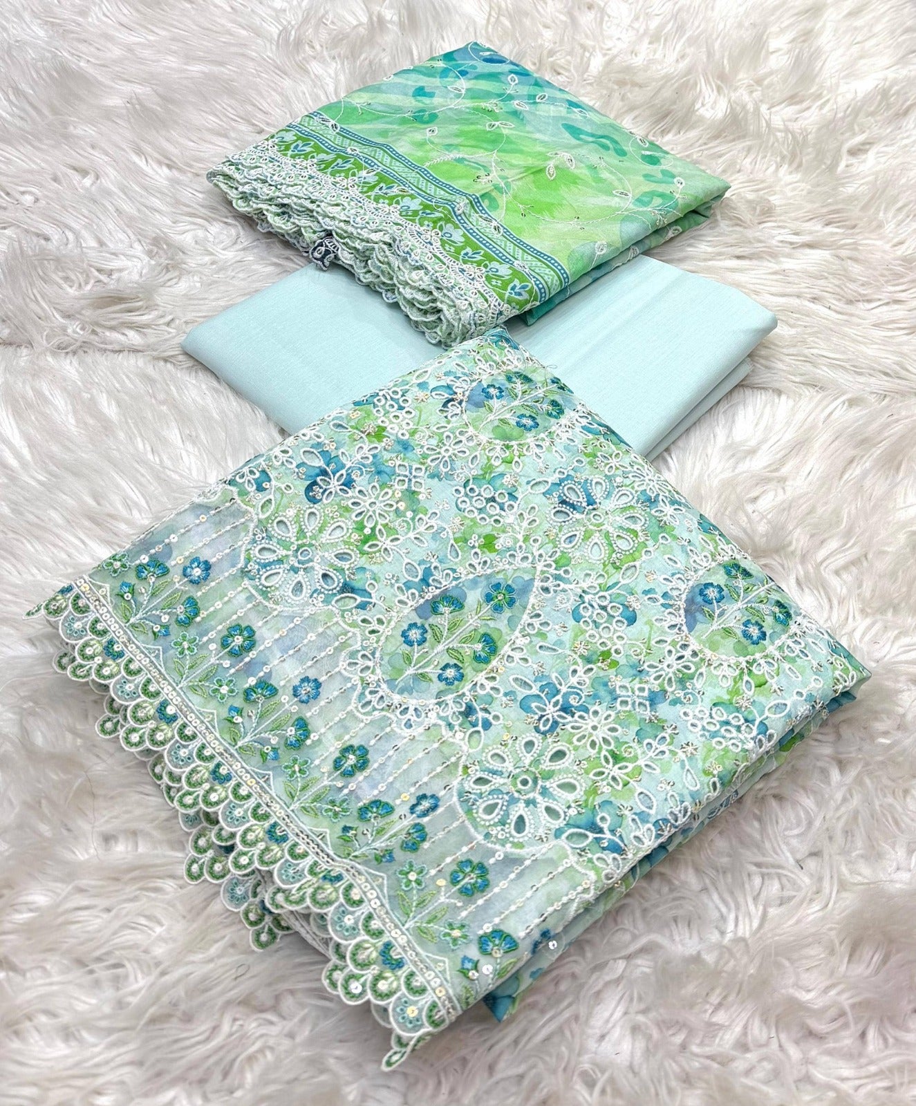 Bin Saeed Embroidered Lawn Unstitched 3 Piece Suit